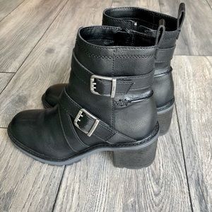 Women’s Zodiac boots